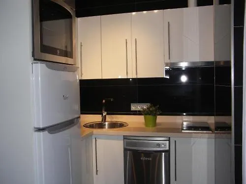 Apartamentos Plaza España Nerja 0*,